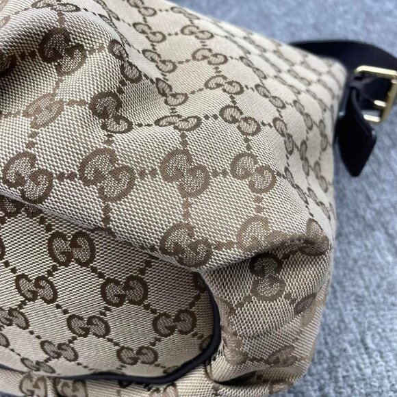 100% Authentic GUCCI GG Canvas Shoulder Bag - Picture 7 of 14